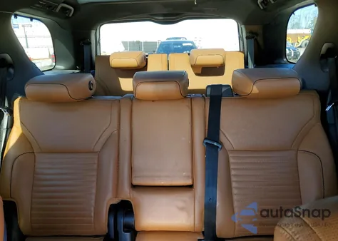 2017 Land Rover Discovery Hse Luxury z USA, uszkodzony, nr VIN SALRHBBK4HA043944